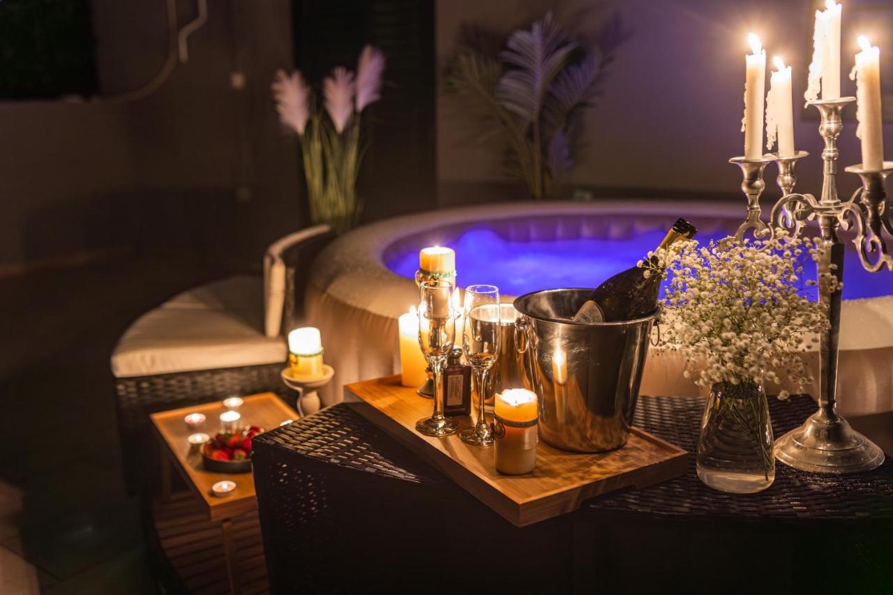 Oasis Luxury Apartment With Terrarce And Jacuzzi 斯普利特 外观 照片